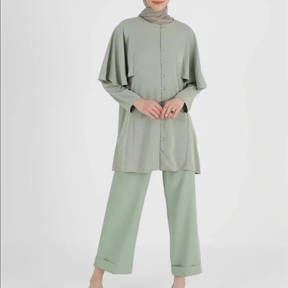 Green crew neck tunic size 4 - Picture 3 of 5